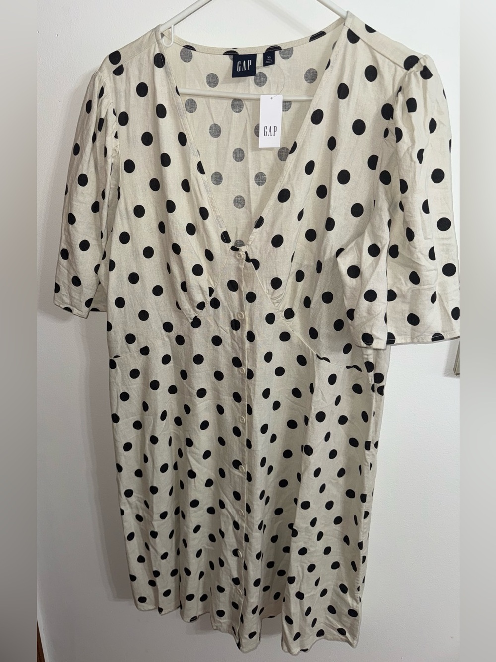NWT GAP Cream Dress with Black Polka Dots - Picture 2 of 4